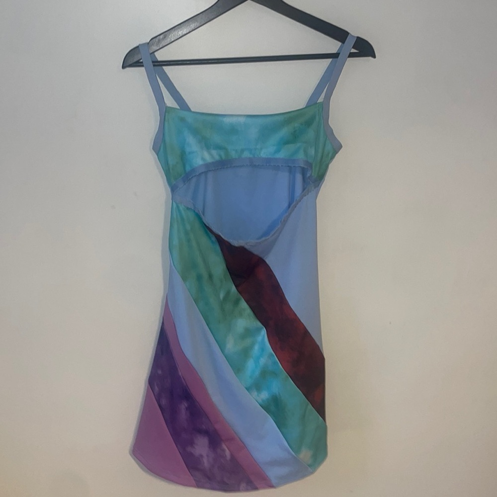 Amazon dress. Size large. In good condition - fairly used.